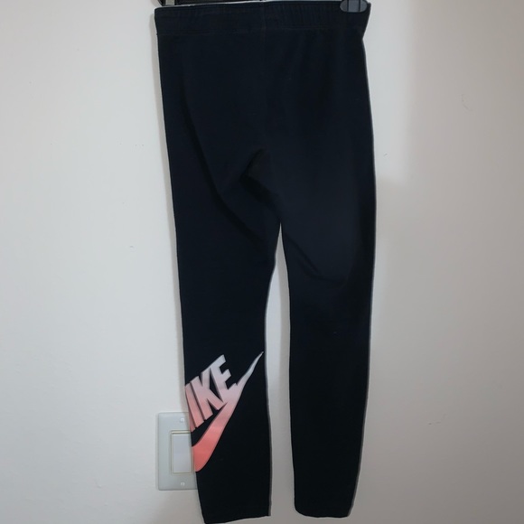 Nike leggings - Picture 3 of 4